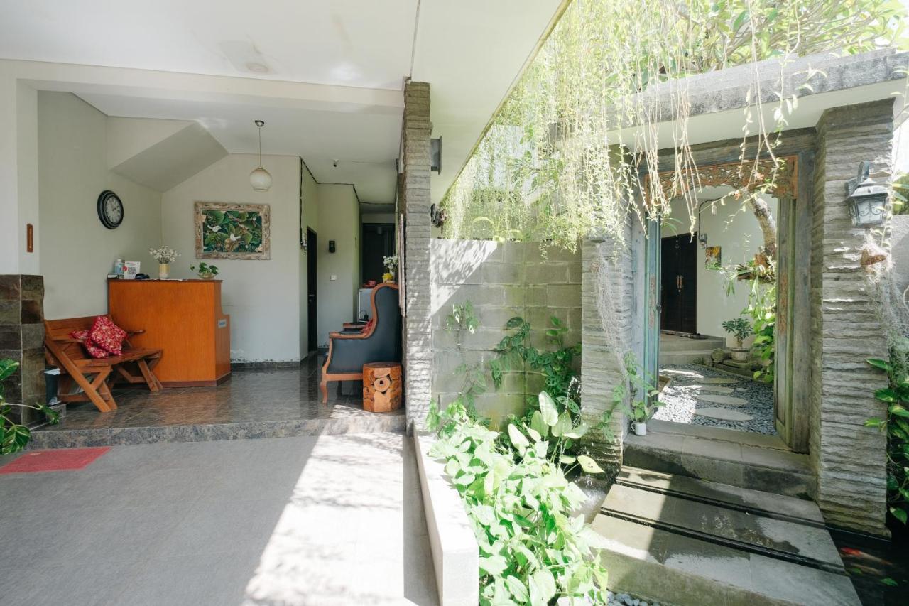 D'Tamblingan Guest House At Taman Griya Jimbaran Redpartner - Minimum Stay 30 Nights Kültér fotó
