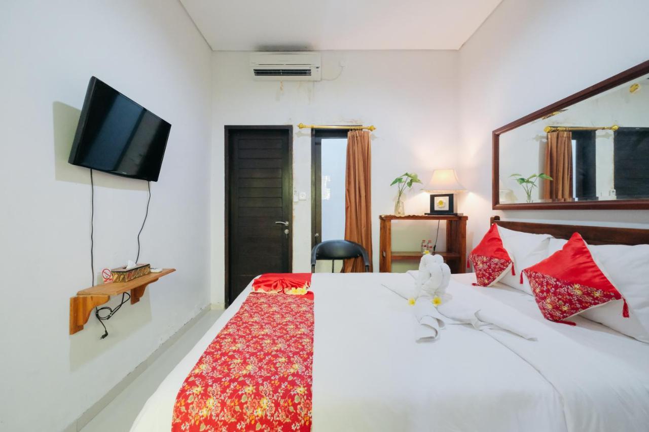 D'Tamblingan Guest House At Taman Griya Jimbaran Redpartner - Minimum Stay 30 Nights Kültér fotó